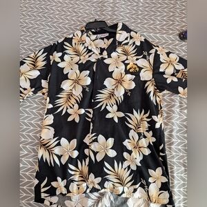 Iowa Hawkeye Hawaiian Shirt Men's XL